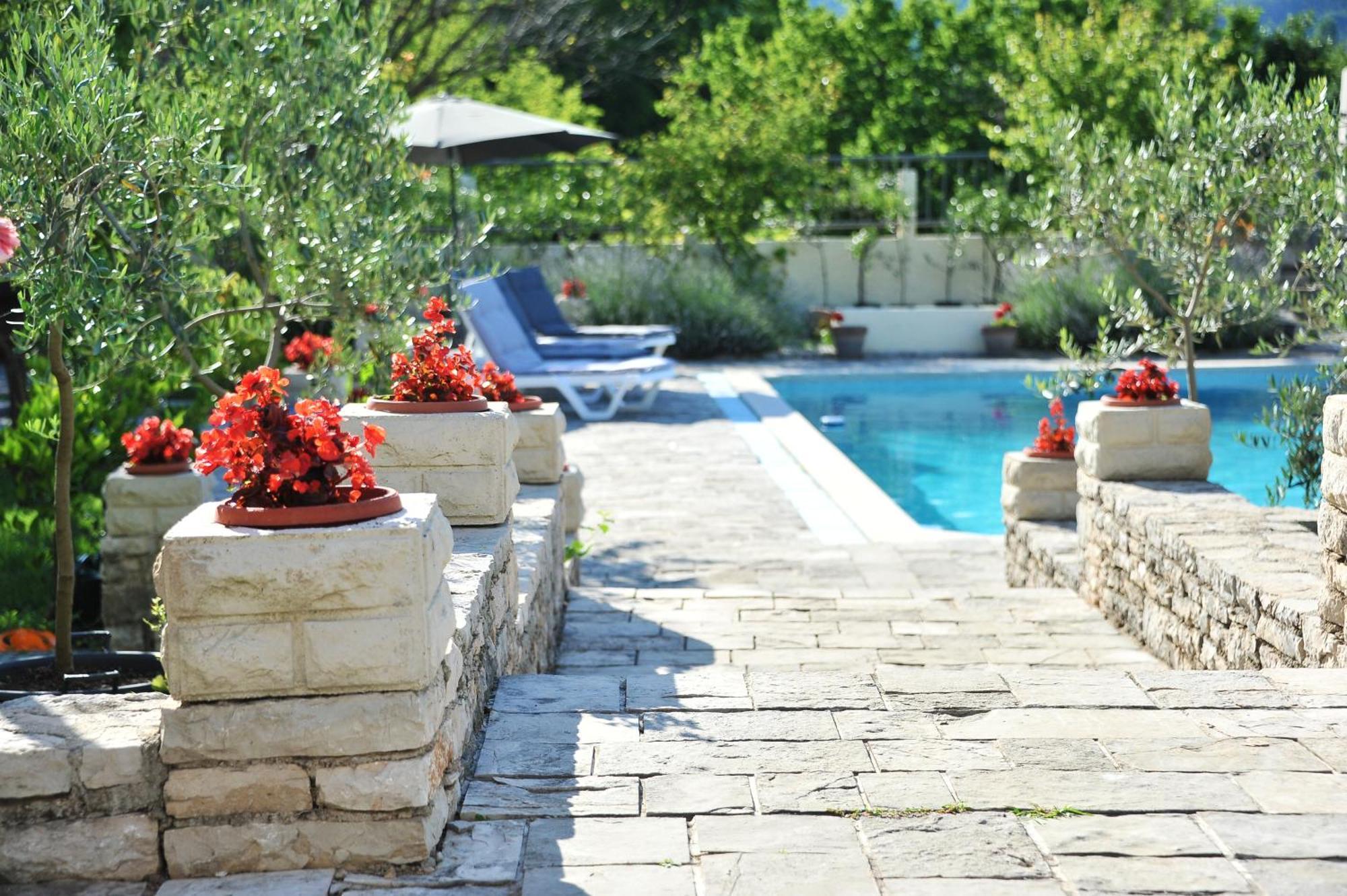 Апартаменты Pool House Maslina Мостар Экстерьер фото