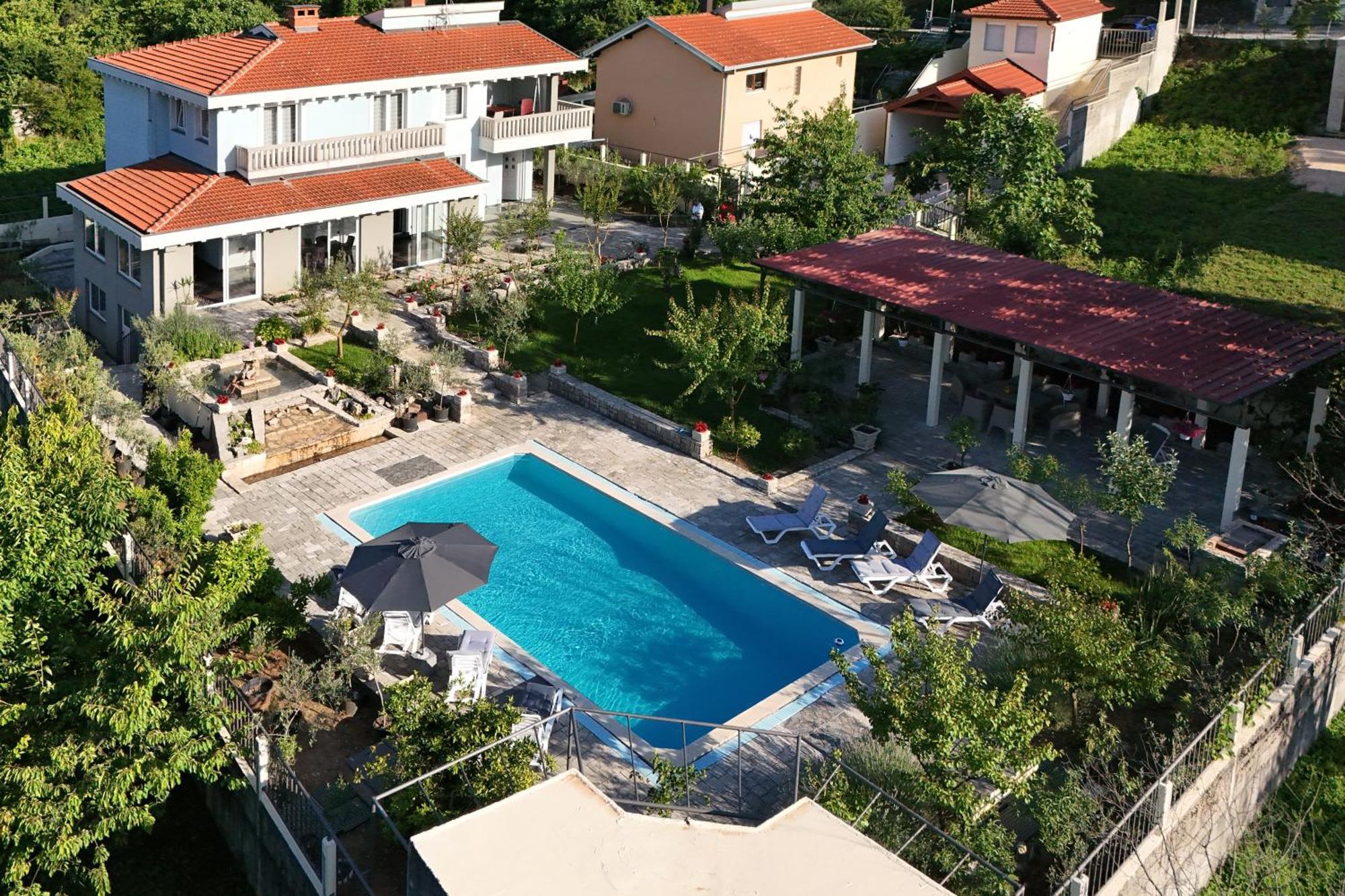 Апартаменты Pool House Maslina Мостар Экстерьер фото